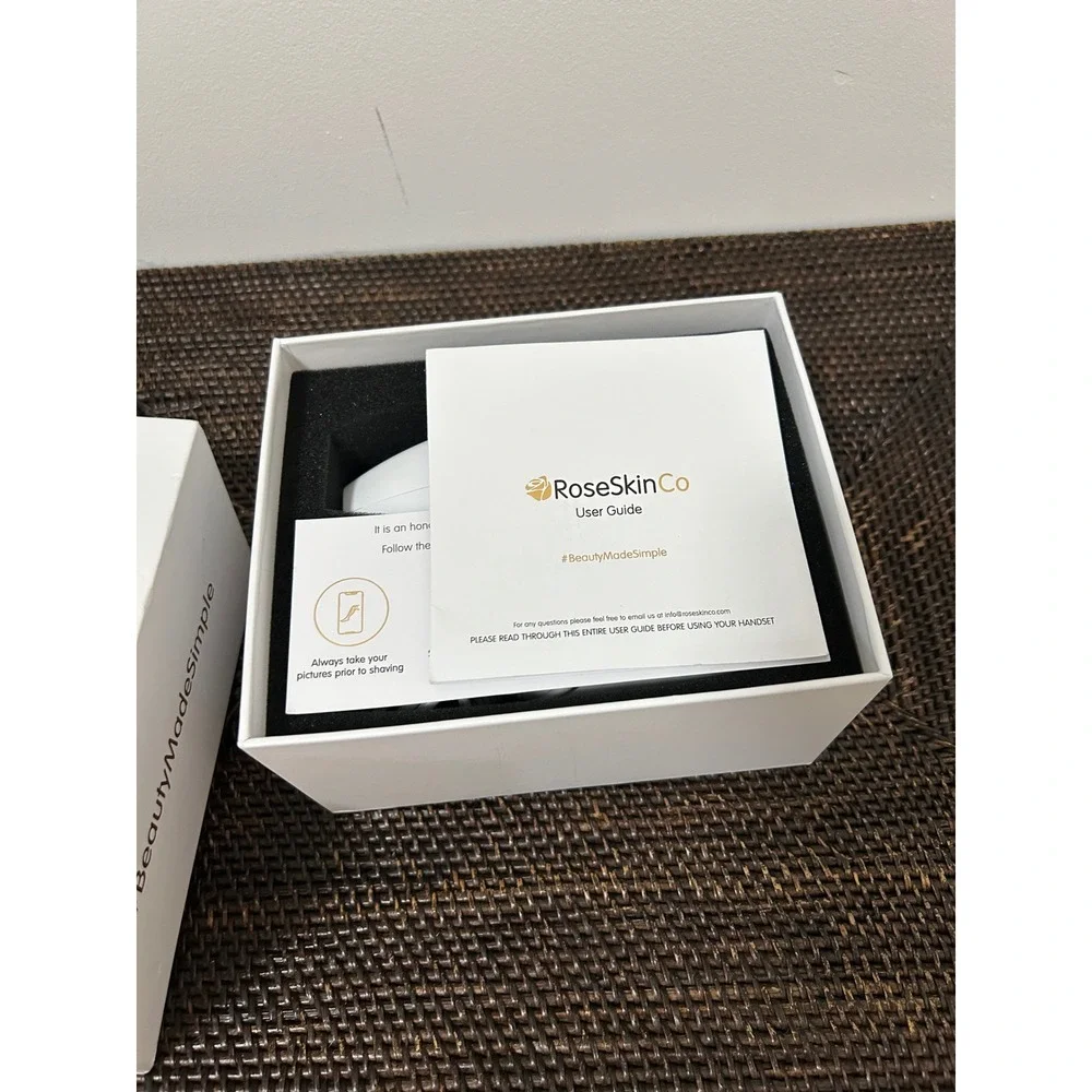 RoseSkinCo IPL Hair Removal Handset White Gold Professional At-Home‎ Device